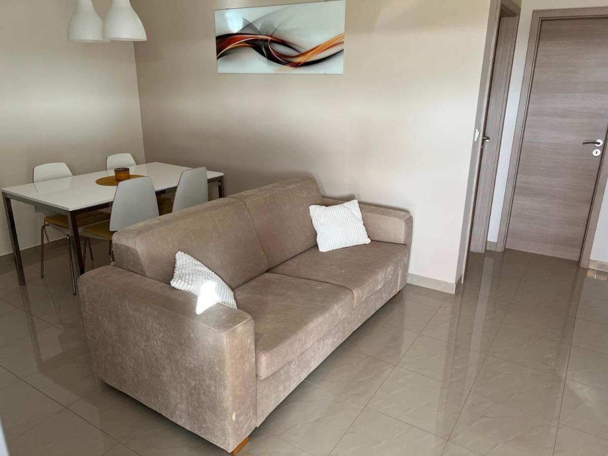 אוגייאן Apartmani Nina I Niko חדר תמונה